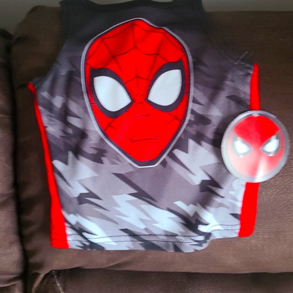 Spiderman cut off